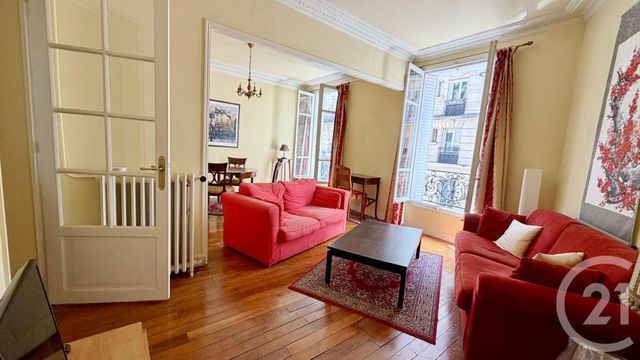 Appartement Autre à vendre - 3 pièces - 52.7 m2 - PARIS - 75018 - ILE-DE-FRANCE - Century 21 Prestige Montmartre