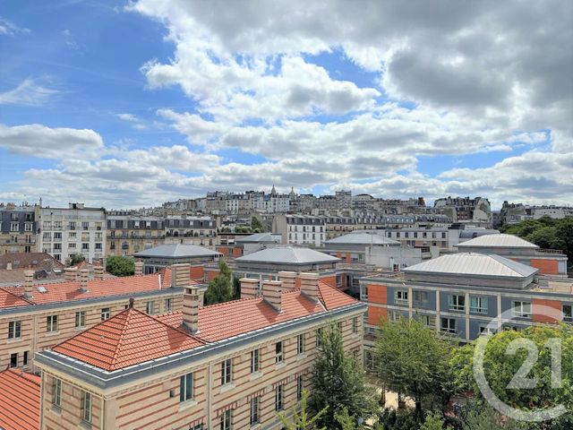 Appartement à vendre - 3 pièces - 52.79 m2 - PARIS - 75018 - ILE-DE-FRANCE - Century 21 Prestige Montmartre