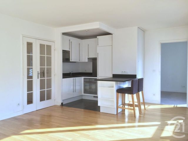 Appartement à vendre - 2 pièces - 45.5 m2 - PARIS - 75019 - ILE-DE-FRANCE - Century 21 Prestige Montmartre Appartement à vendre - 2 pièces - 45.5 m2 - PARIS - 75019 - ILE-DE-FRANCE - Century 21 Prestige Montmartre