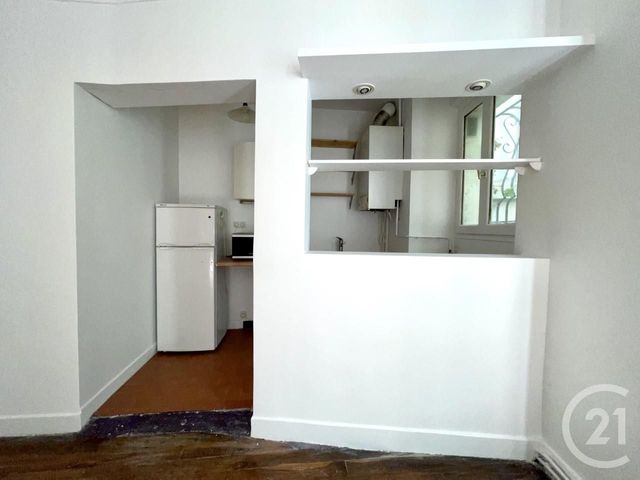 Appartement à vendre - 2 pièces - 35.7 m2 - PARIS - 75018 - ILE-DE-FRANCE - Century 21 Prestige Montmartre Appartement à vendre - 2 pièces - 35.7 m2 - PARIS - 75018 - ILE-DE-FRANCE - Century 21 Prestige Montmartre
