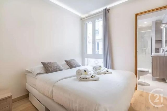 Appartement à vendre - 3 pièces - 59.55 m2 - PARIS - 75018 - ILE-DE-FRANCE - Century 21 Prestige Montmartre Appartement à vendre - 3 pièces - 59.55 m2 - PARIS - 75018 - ILE-DE-FRANCE - Century 21 Prestige Montmartre