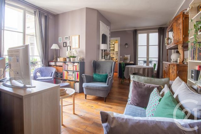 Appartement à vendre - 4 pièces - 66.1 m2 - PARIS - 75010 - ILE-DE-FRANCE - Century 21 Prestige Montmartre Appartement à vendre - 4 pièces - 66.1 m2 - PARIS - 75010 - ILE-DE-FRANCE - Century 21 Prestige Montmartre