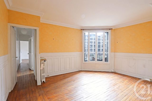 Appartement à vendre - 2 pièces - 47.8 m2 - PARIS - 75015 - ILE-DE-FRANCE - Century 21 Prestige Montmartre
