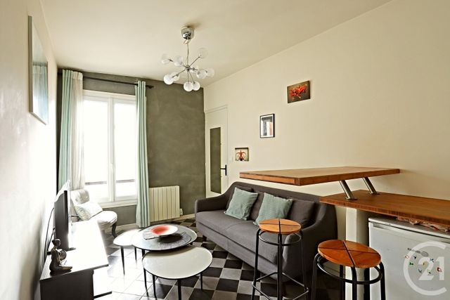  - PARIS - 