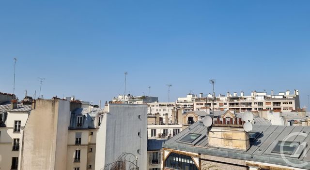  - PARIS - 