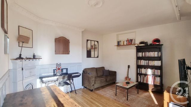 Appartement à vendre - 2 pièces - 34.86 m2 - PARIS - 75018 - ILE-DE-FRANCE - Century 21 Prestige Montmartre