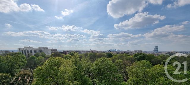  - PARIS - 
