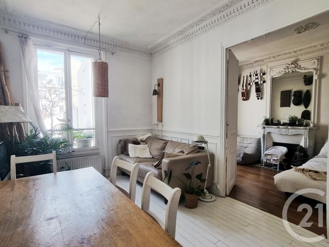 appartement à vendre - 5 pièces - 73.42 m2 - PARIS - 75018 - ILE-DE-FRANCE - Century 21 Prestige Montmartre