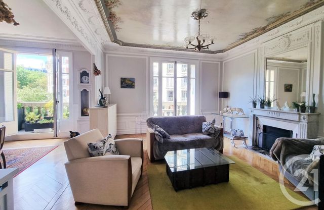 Appartement F5 à vendre - 5 pièces - 138.41 m2 - PARIS - 75018 - ILE-DE-FRANCE - Century 21 Prestige Montmartre