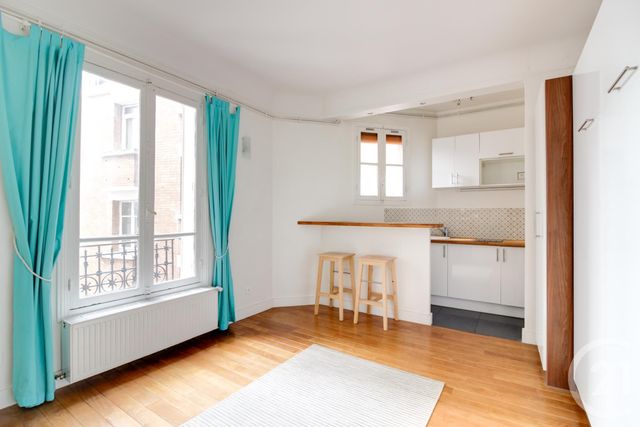 Appartement F1 à vendre - 1 pièce - 19.1 m2 - PARIS - 75018 - ILE-DE-FRANCE - Century 21 Prestige Montmartre