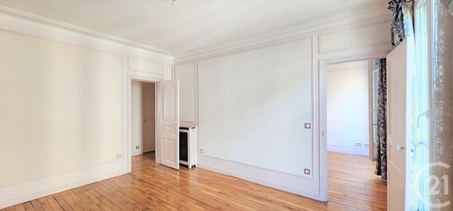 Appartement à vendre - 3 pièces - 63.36 m2 - PARIS - 75018 - ILE-DE-FRANCE - Century 21 Prestige Montmartre