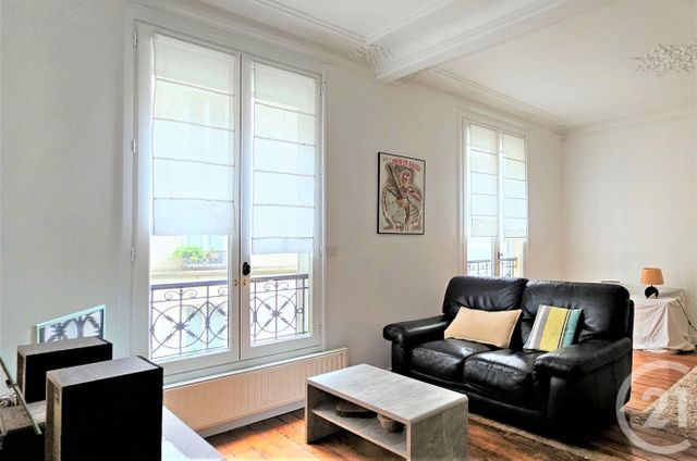 Appartement à vendre - 2 pièces - 35.98 m2 - PARIS - 75018 - ILE-DE-FRANCE - Century 21 Prestige Montmartre