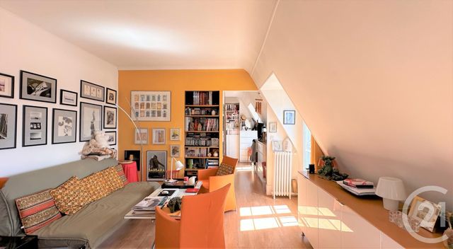Appartement à vendre - 2 pièces - 40.12 m2 - PARIS - 75018 - ILE-DE-FRANCE - Century 21 Prestige Montmartre
