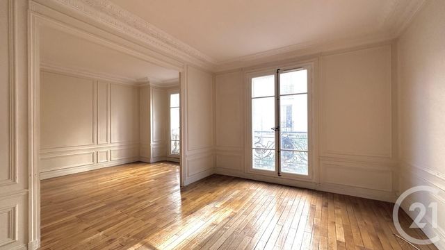 Appartement à vendre - 4 pièces - 81.0 m2 - PARIS - 75018 - ILE-DE-FRANCE - Century 21 Prestige Montmartre