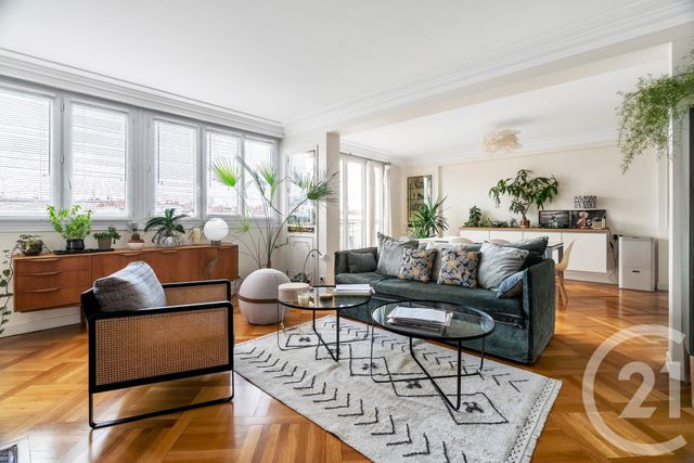 Appartement F5 à vendre - 5 pièces - 128.71 m2 - PARIS - 75018 - ILE-DE-FRANCE - Century 21 Prestige Montmartre