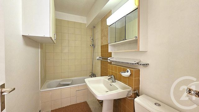 Appartement T1 à vendre - 1 pièce - 28.77 m2 - PARIS - 75018 - ILE-DE-FRANCE - Century 21 Prestige Montmartre