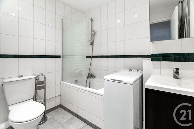 Appartement F1 à vendre - 1 pièce - 26.63 m2 - PARIS - 75018 - ILE-DE-FRANCE - Century 21 Prestige Montmartre