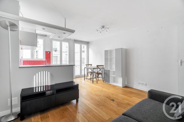 Appartement F1 à vendre - 1 pièce - 26.63 m2 - PARIS - 75018 - ILE-DE-FRANCE - Century 21 Prestige Montmartre