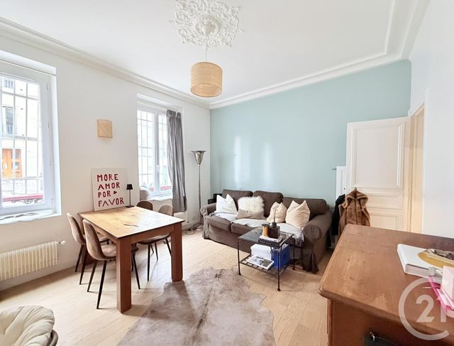 Appartement à vendre - 2 pièces - 34.73 m2 - PARIS - 75018 - ILE-DE-FRANCE - Century 21 Prestige Montmartre