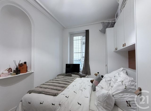 Appartement à vendre - 2 pièces - 34.73 m2 - PARIS - 75018 - ILE-DE-FRANCE - Century 21 Prestige Montmartre