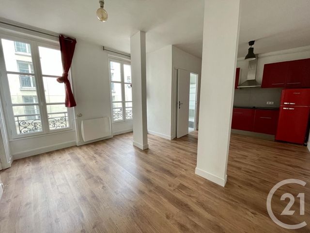 Appartement à louer - 2 pièces - 35.0 m2 - PARIS - 75011 - ILE-DE-FRANCE - Century 21 Prestige Montmartre
