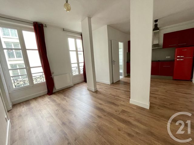 Appartement à louer - 2 pièces - 35.0 m2 - PARIS - 75011 - ILE-DE-FRANCE - Century 21 Prestige Montmartre