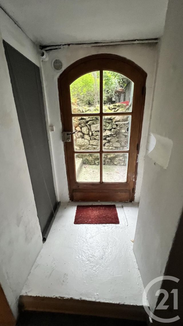 Appartement Duplex à louer - 3 pièces - 62.6 m2 - PARIS - 75018 - ILE-DE-FRANCE - Century 21 Prestige Montmartre