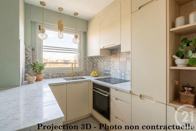 Appartement à vendre - 2 pièces - 46.93 m2 - PARIS - 75018 - ILE-DE-FRANCE - Century 21 Prestige Montmartre