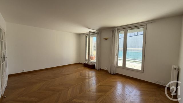 Appartement 4 pièces à louer - 4 pièces - 85.0 m2 - NOISY LE GRAND - 93 - ILE-DE-FRANCE - Century 21 Prestige Montmartre