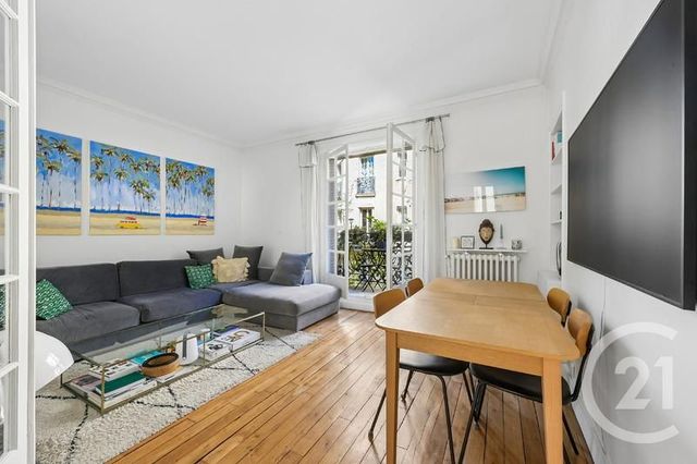 Appartement 3 Pièces à vendre PARIS