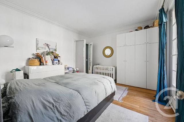 Appartement 3 pièces à vendre - 3 pièces - 83.11 m2 - PARIS - 75018 - ILE-DE-FRANCE - Century 21 Prestige Montmartre
