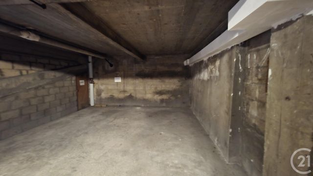 parking à vendre - 11.6 m2 - PARIS - 75018 - ILE-DE-FRANCE - Century 21 Prestige Montmartre