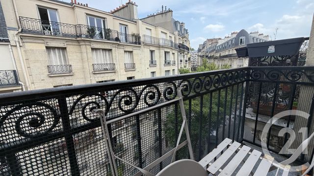 Appartement 2 pièces à louer - 2 pièces - 39.36 m2 - PARIS - 75018 - ILE-DE-FRANCE - Century 21 Prestige Montmartre