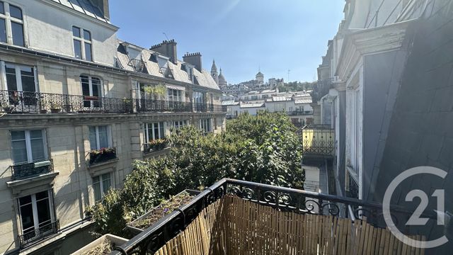 Appartement 2/3 pièces à louer - 2 pièces - 51.07 m2 - PARIS - 75018 - ILE-DE-FRANCE - Century 21 Prestige Montmartre