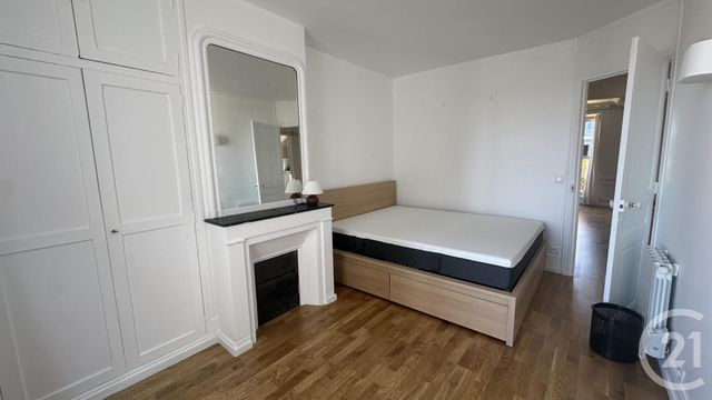 Appartement 2/3 pièces à louer - 2 pièces - 51.07 m2 - PARIS - 75018 - ILE-DE-FRANCE - Century 21 Prestige Montmartre