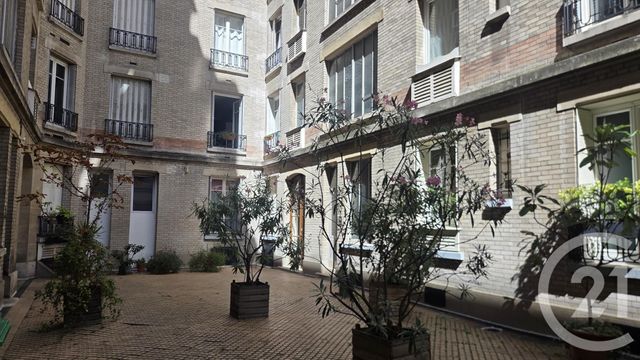 Appartement F1 à vendre - 1 pièce - 9.35 m2 - PARIS - 75019 - ILE-DE-FRANCE - Century 21 Prestige Montmartre