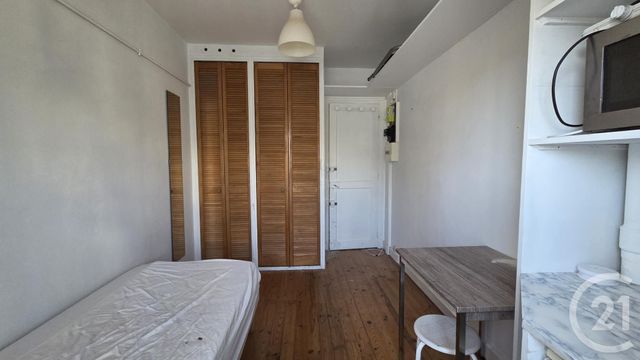 Appartement F1 à vendre - 1 pièce - 9.35 m2 - PARIS - 75019 - ILE-DE-FRANCE - Century 21 Prestige Montmartre