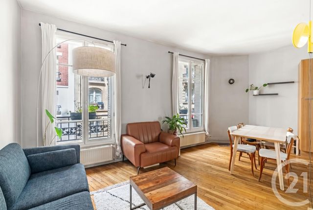 Appartement 2 pièces à vendre - 2 pièces - 40.13 m2 - PARIS - 75018 - ILE-DE-FRANCE - Century 21 Prestige Montmartre
