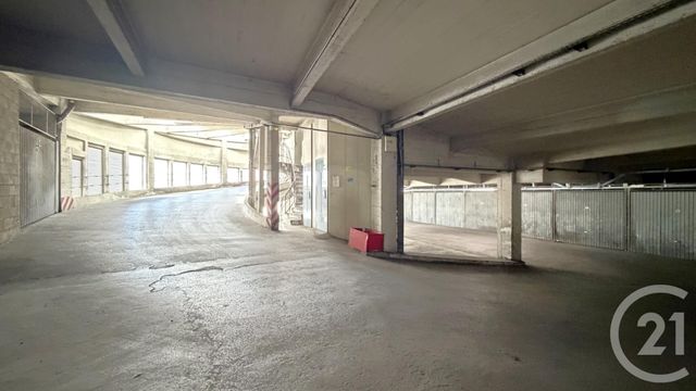parking à vendre - 12.0 m2 - PARIS - 75018 - ILE-DE-FRANCE - Century 21 Prestige Montmartre