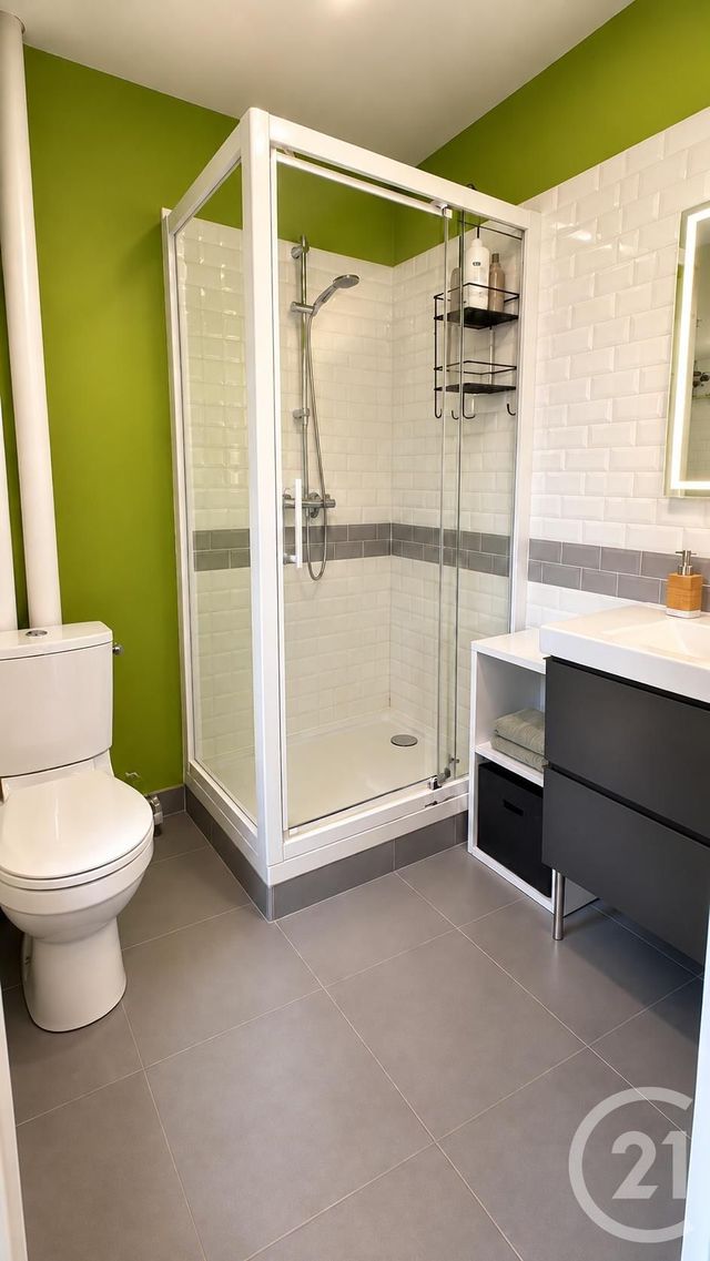 Appartement Studio à vendre - 1 pièce - 27.53 m2 - PARIS - 75018 - ILE-DE-FRANCE - Century 21 Prestige Montmartre