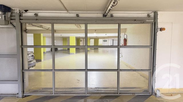 parking à vendre - 14.79 m2 - PARIS - 75005 - ILE-DE-FRANCE - Century 21 Prestige Montmartre