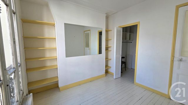 Appartement 2 pièces à vendre - 2 pièces - 39.3 m2 - PARIS - 75018 - ILE-DE-FRANCE - Century 21 Prestige Montmartre