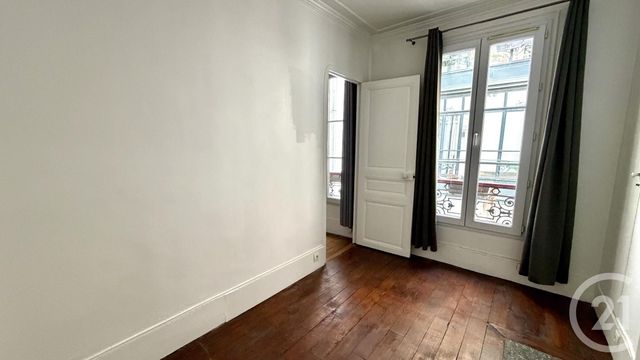Appartement 2 pièces à vendre - 2 pièces - 28.0 m2 - PARIS - 75009 - ILE-DE-FRANCE - Century 21 Prestige Montmartre