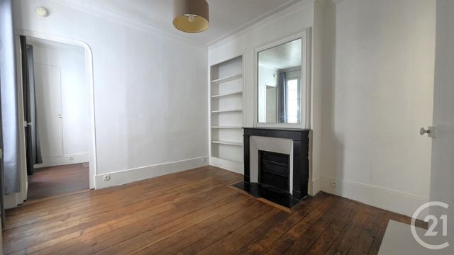Appartement 2 pièces à vendre - 2 pièces - 28.0 m2 - PARIS - 75009 - ILE-DE-FRANCE - Century 21 Prestige Montmartre